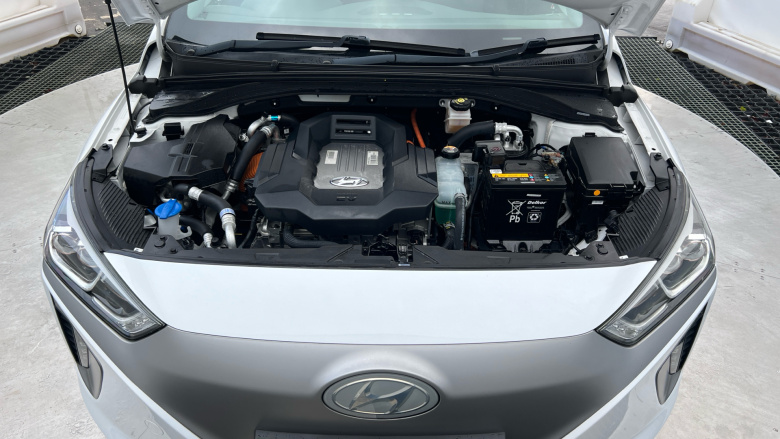 Hyundai IONIQ 88kW Electric Premium 28kWh 5dr Auto Electric Hatchback